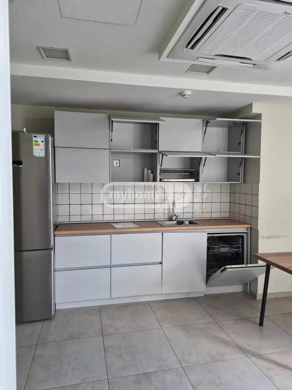 Office Commercial Area For Rent In Mtatsminda view 20