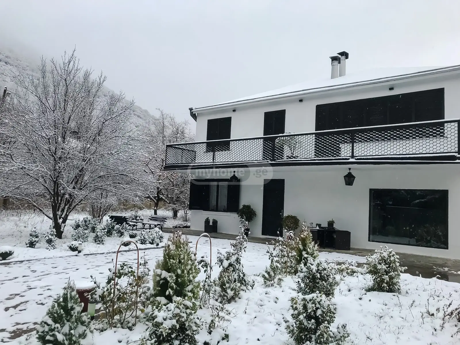 8 Room Country House For Rent In Upper Lisi view 16