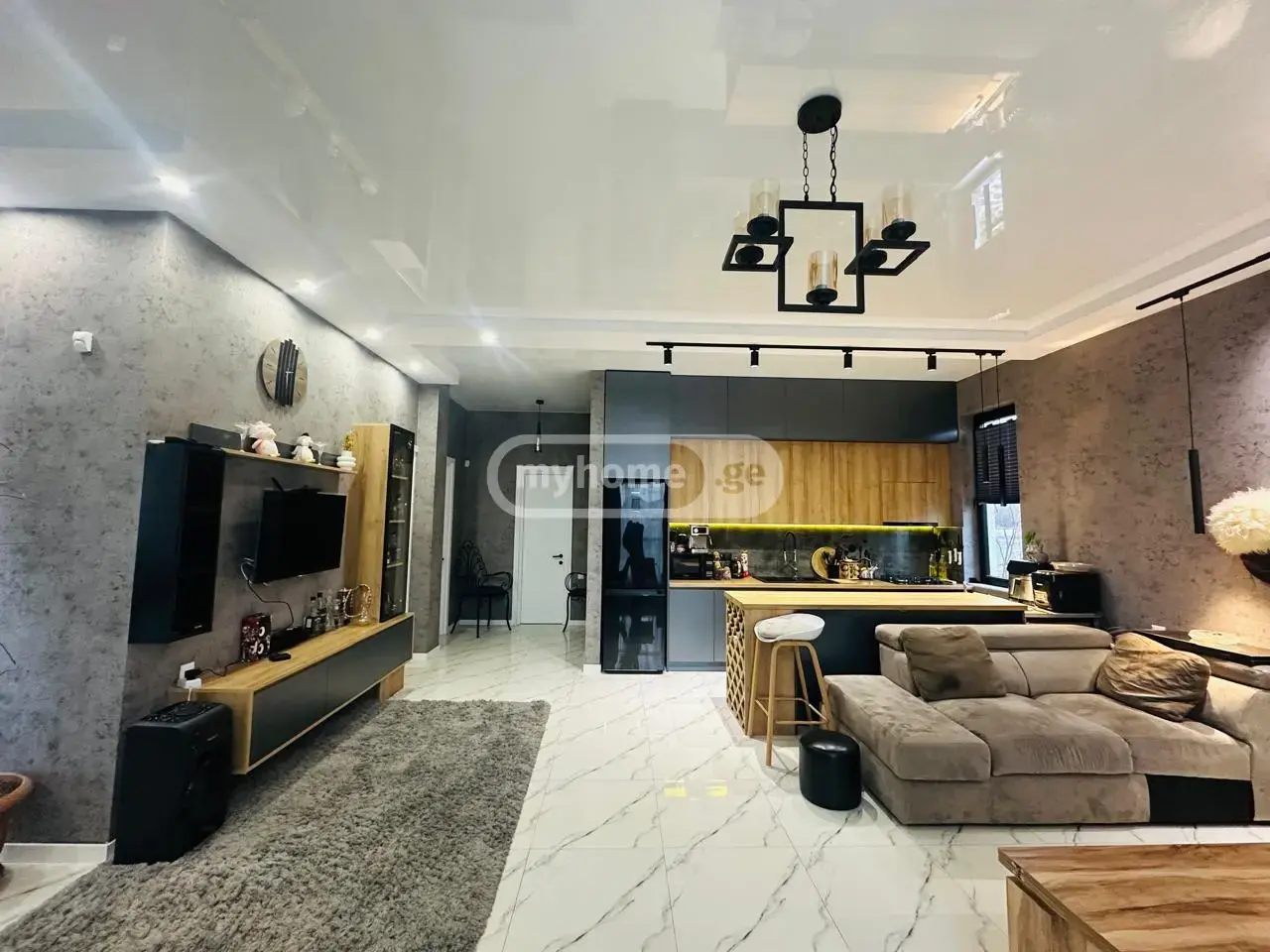 4 Room Country House Daily Rent In Saguramo, In Mtskheta Municipality view 2