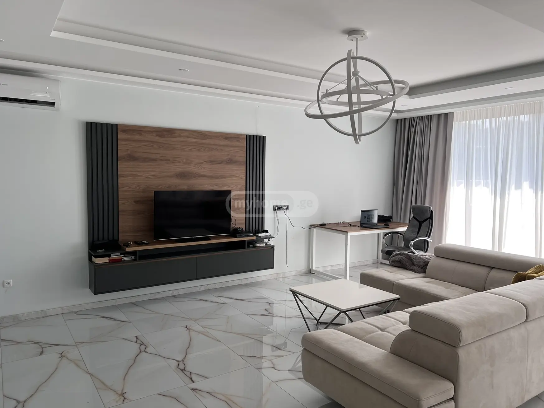 4 Room Private House For Sale view 3