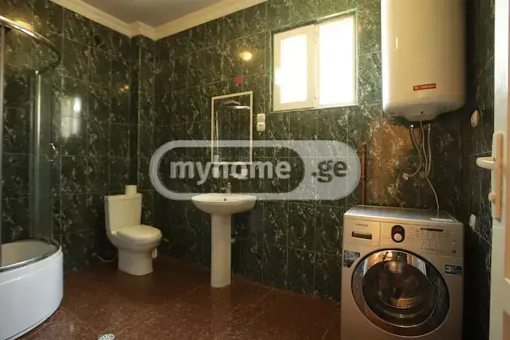 10+ Room Private House For Sale In Grigoleti, In Lanchkhuti Municipality view 4
