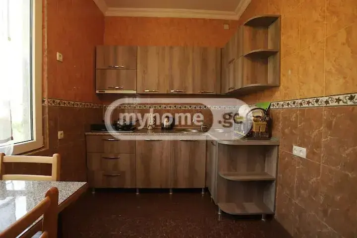 10+ Room Private House For Sale In Grigoleti, In Lanchkhuti Municipality view 3