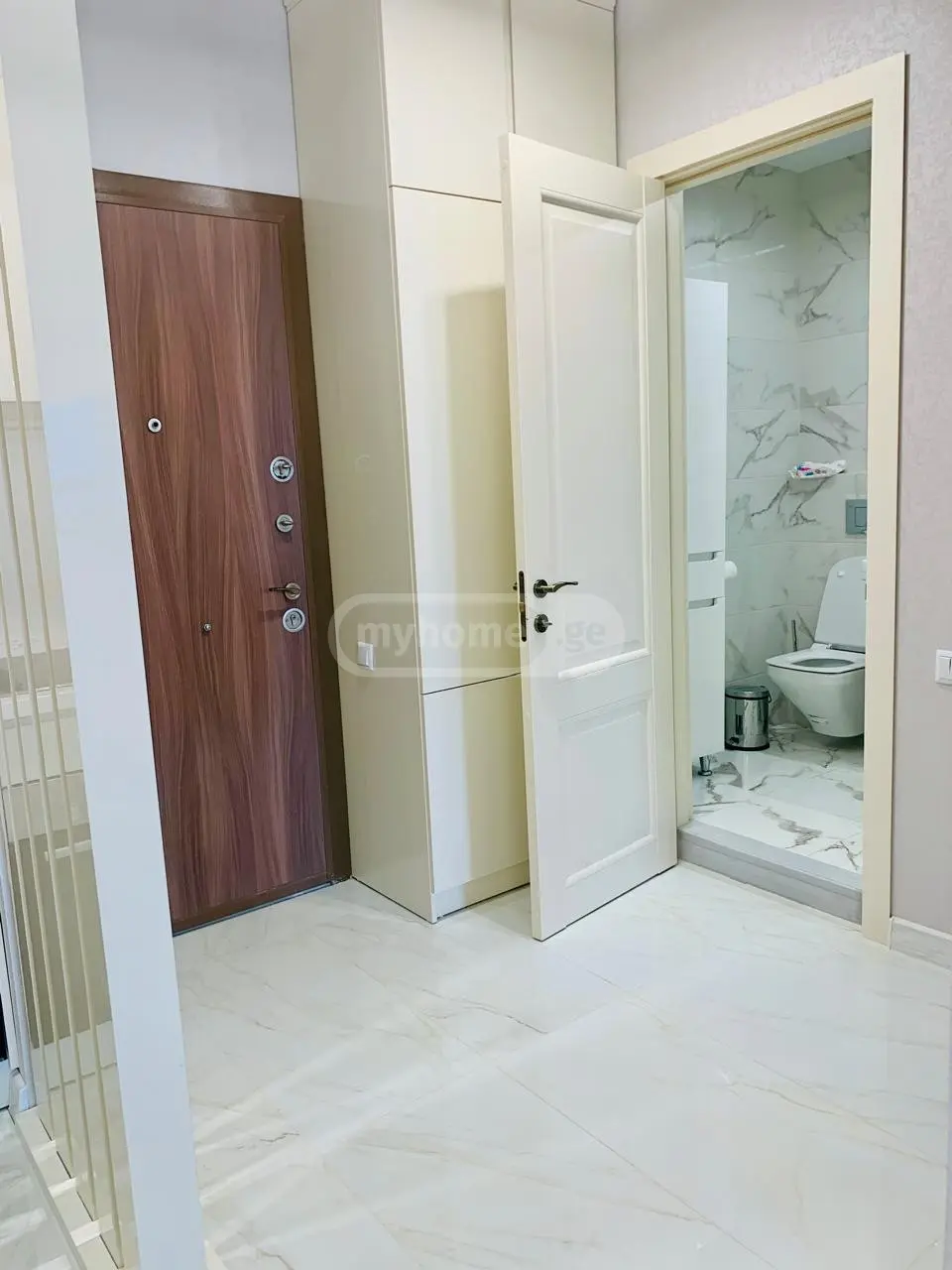 2-Room Apartment For Daily Rent In Batumi, Zhiuli Shartava Ave, 13, 35 M² — 150 ₾ Per Day view 8