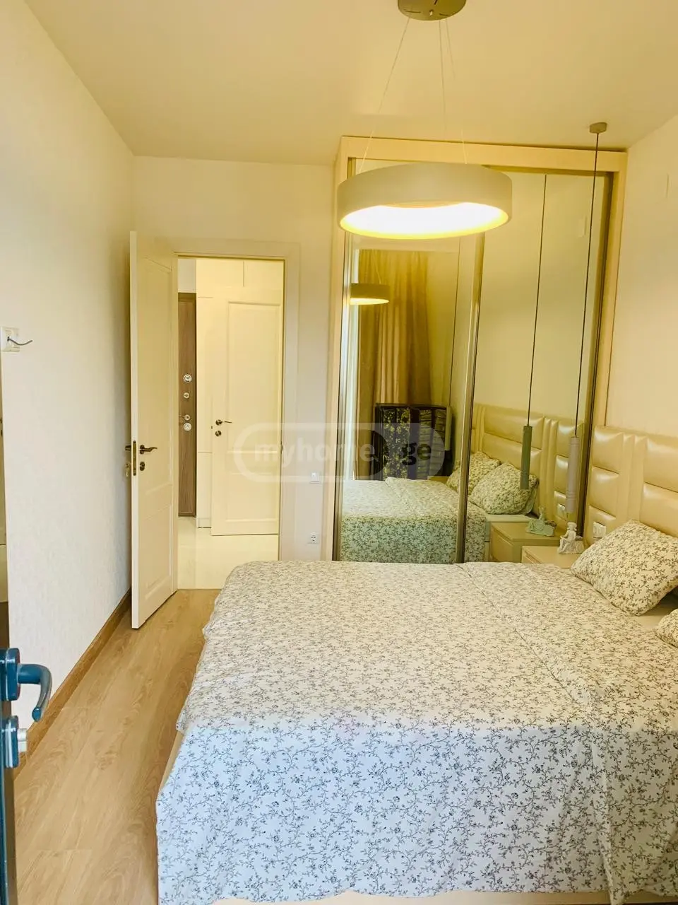 2-Room Apartment For Daily Rent In Batumi, Zhiuli Shartava Ave, 13, 35 M² — 150 ₾ Per Day view 11