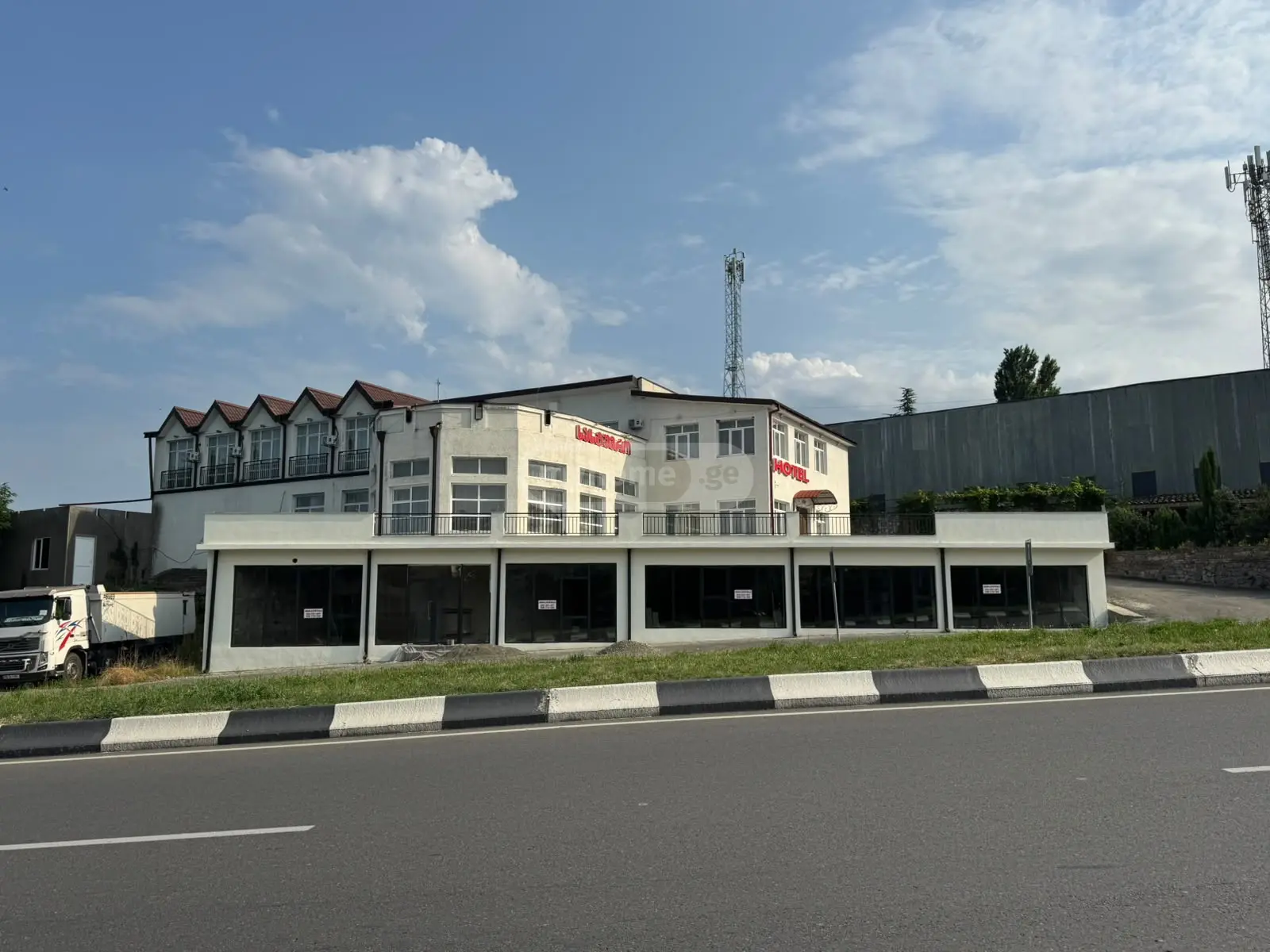 Universal Commercial Area For Rent In Telavi view 10