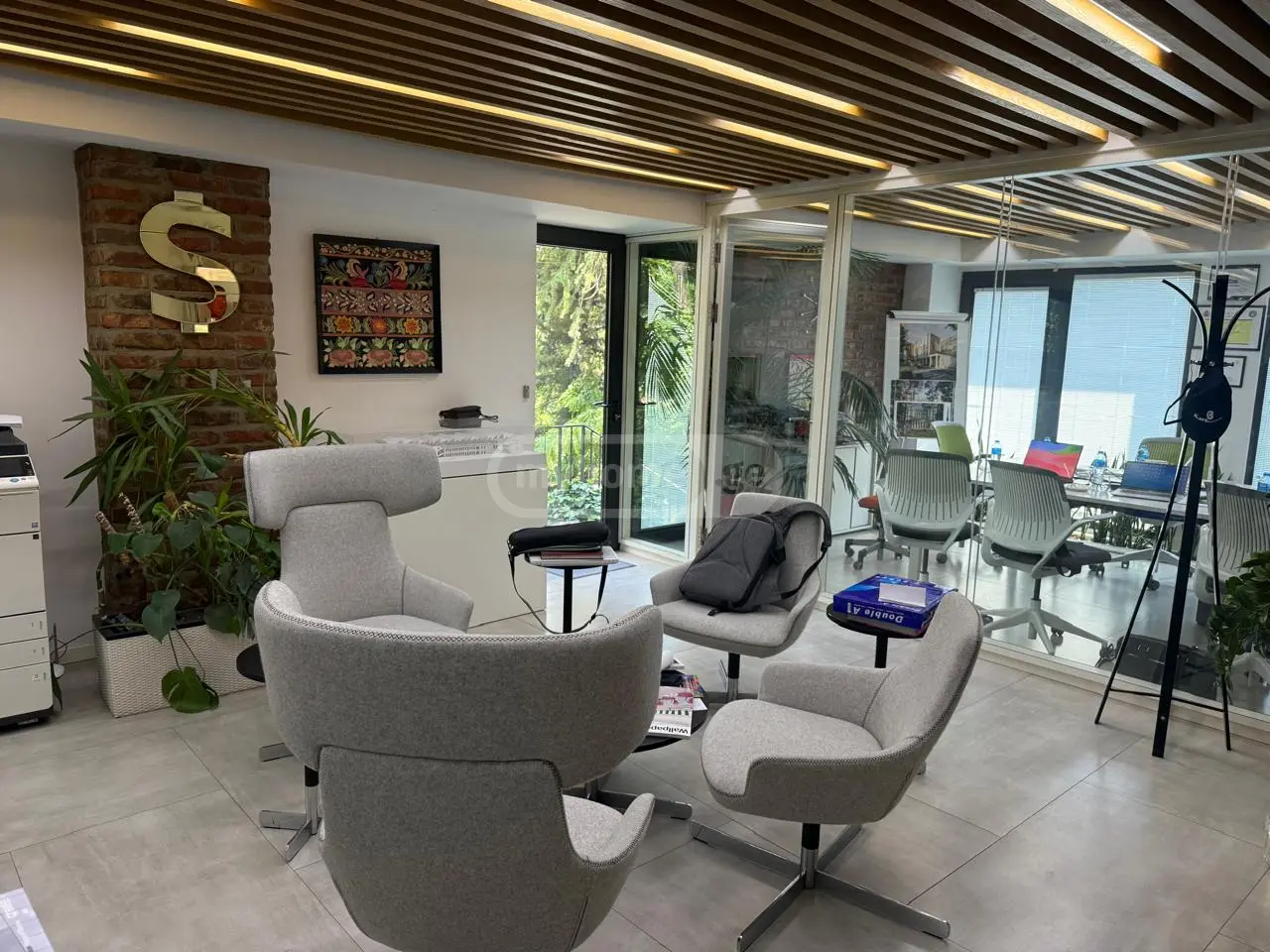 Office Commercial Area For Sale In Sololaki view 3