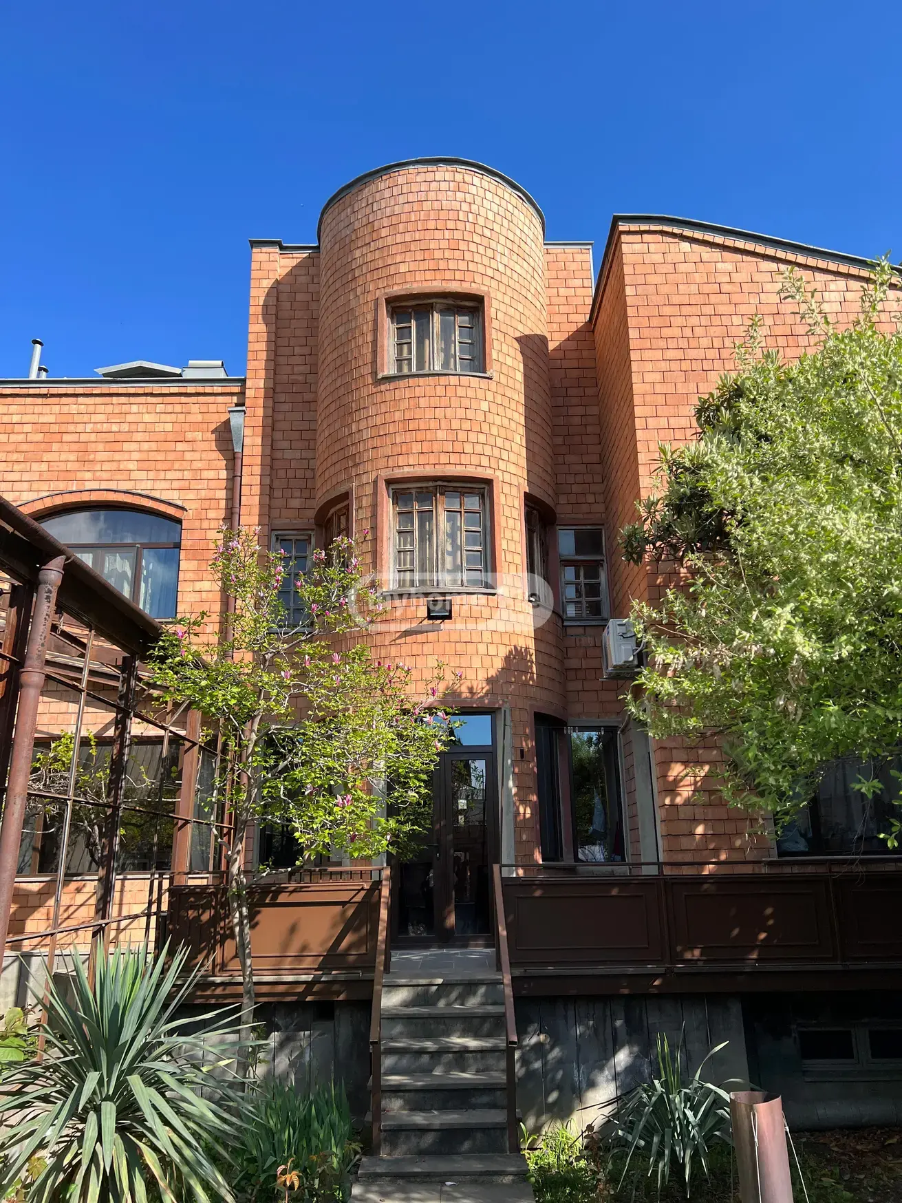 10+ Room Private House For Sale In Nadzaladevi view 1
