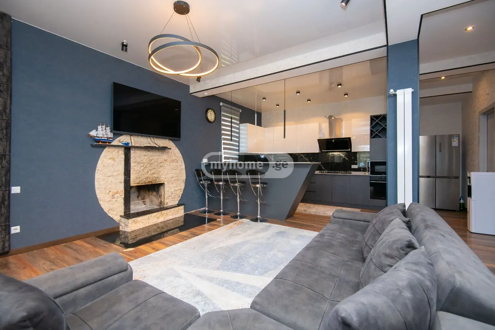 7 Room Private House For Rent In Vake view 1