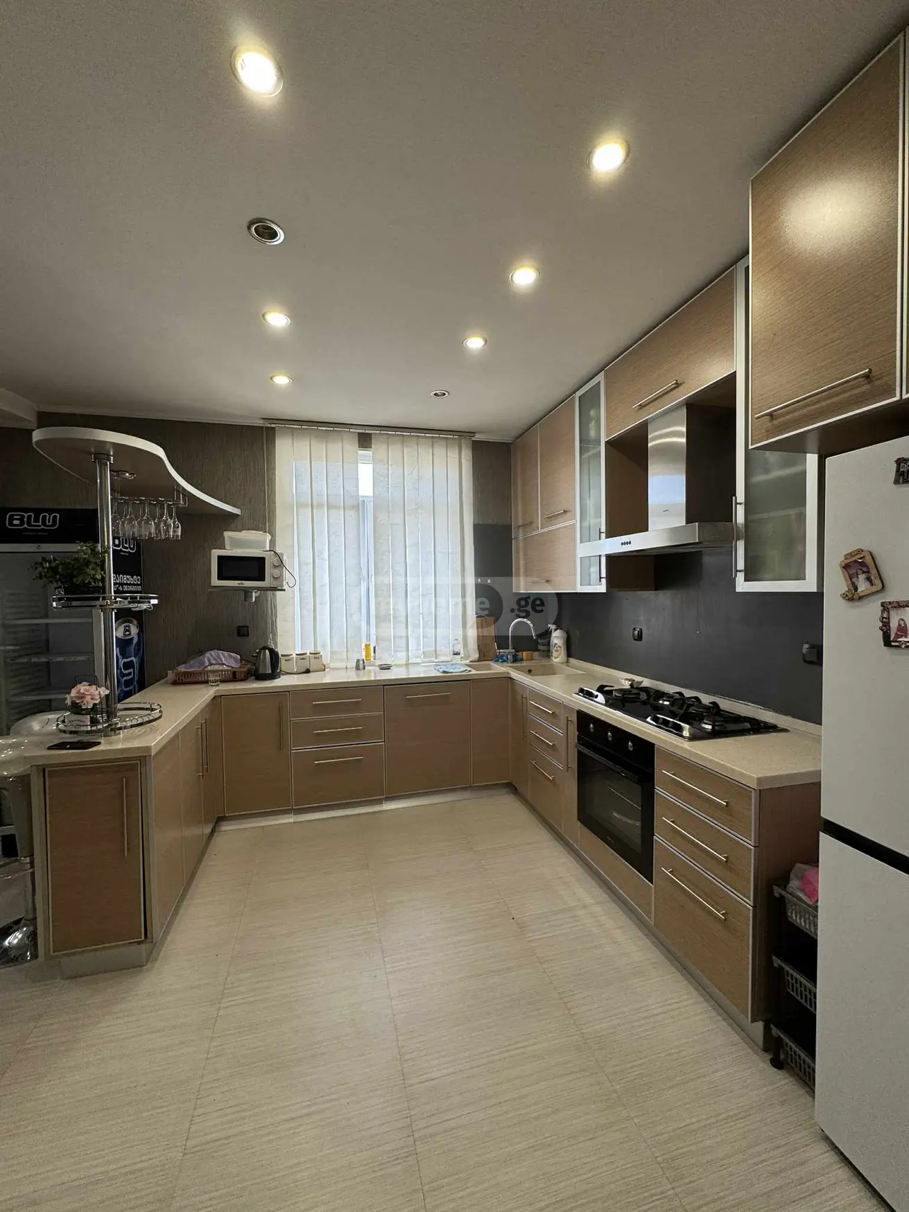 7 Room Apartment For Sale view 9