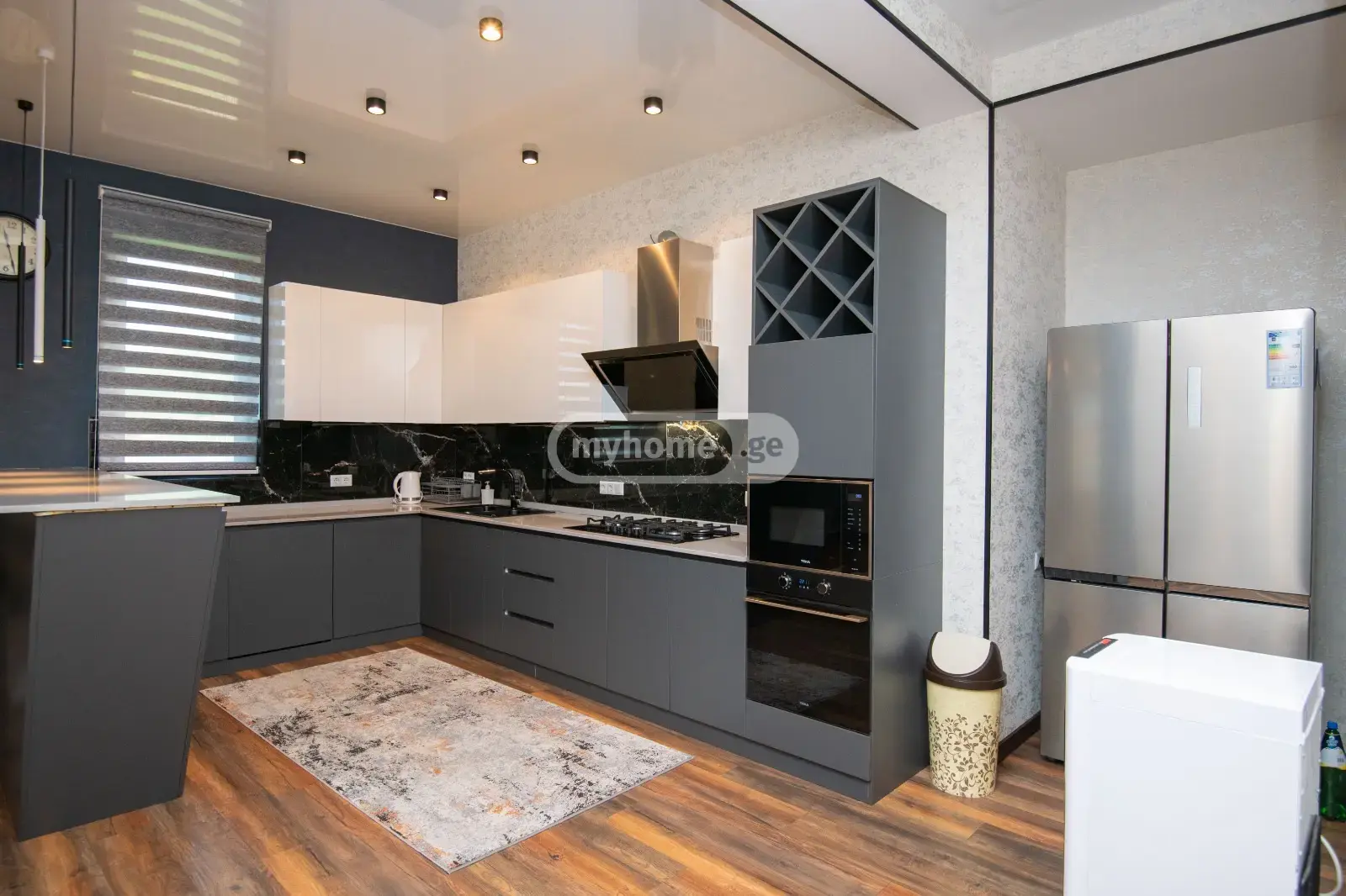 7 Room Private House For Rent In Vake view 3