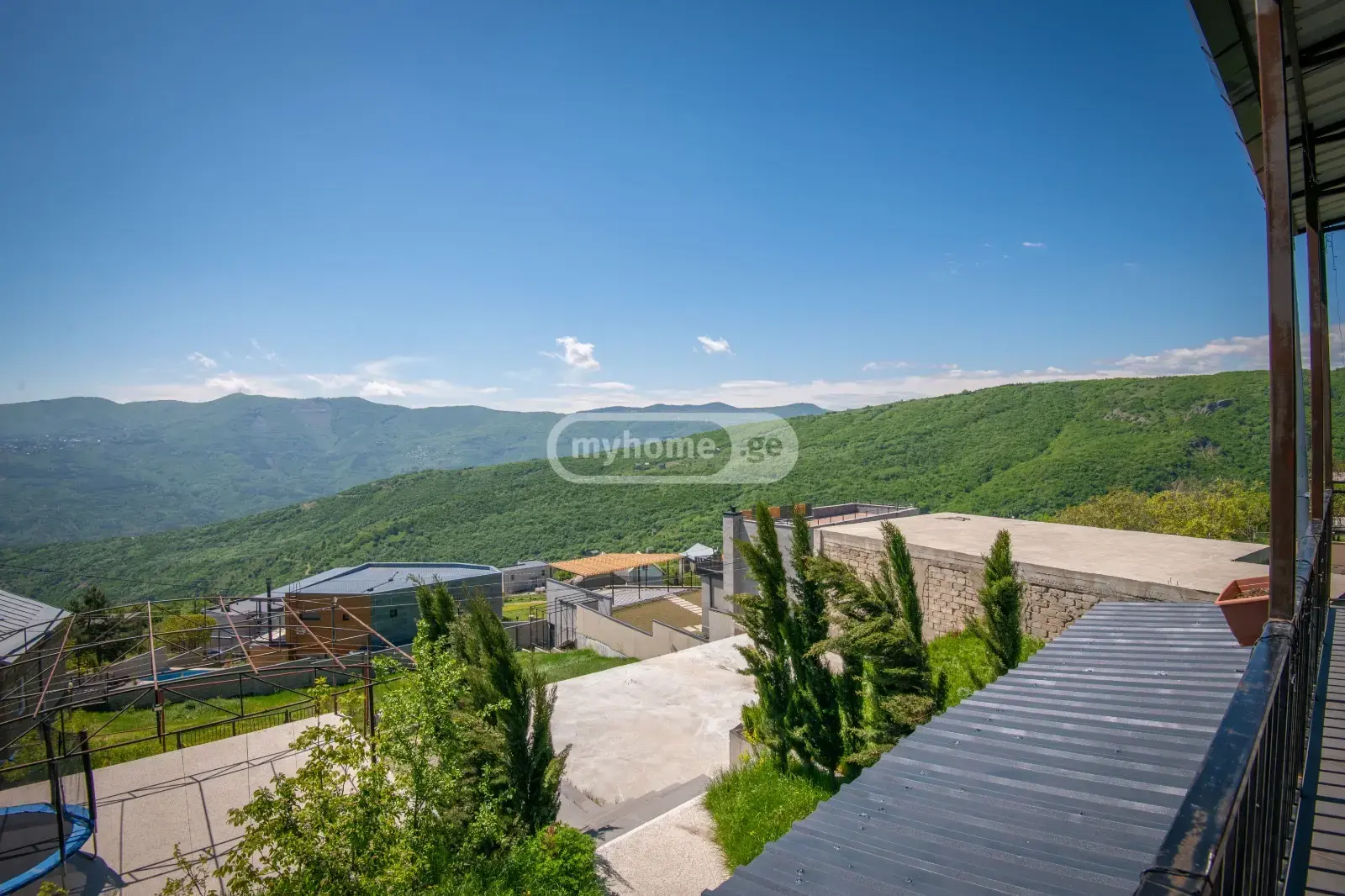 7 Room Private House For Rent In Vake view 5
