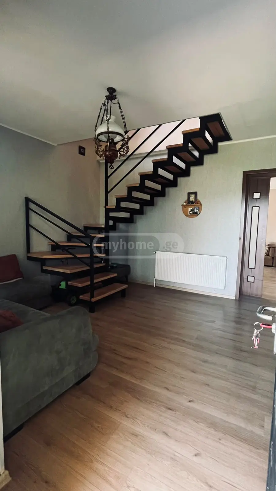 7 Room Private House For Sale view 5