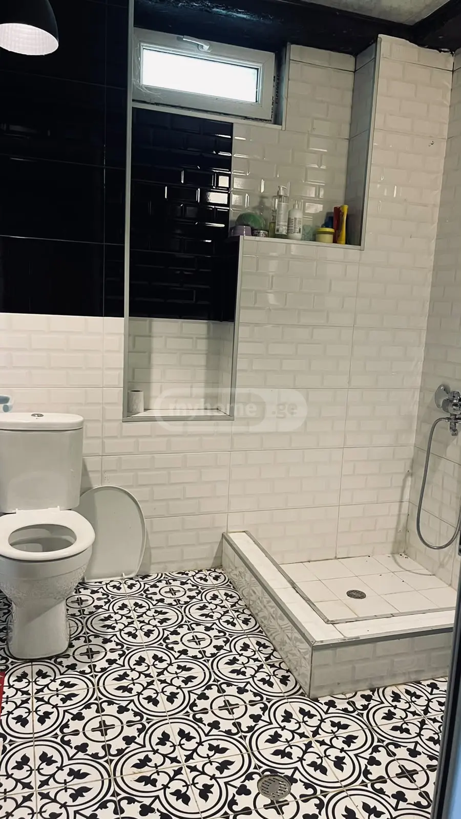7 Room Private House For Sale view 12