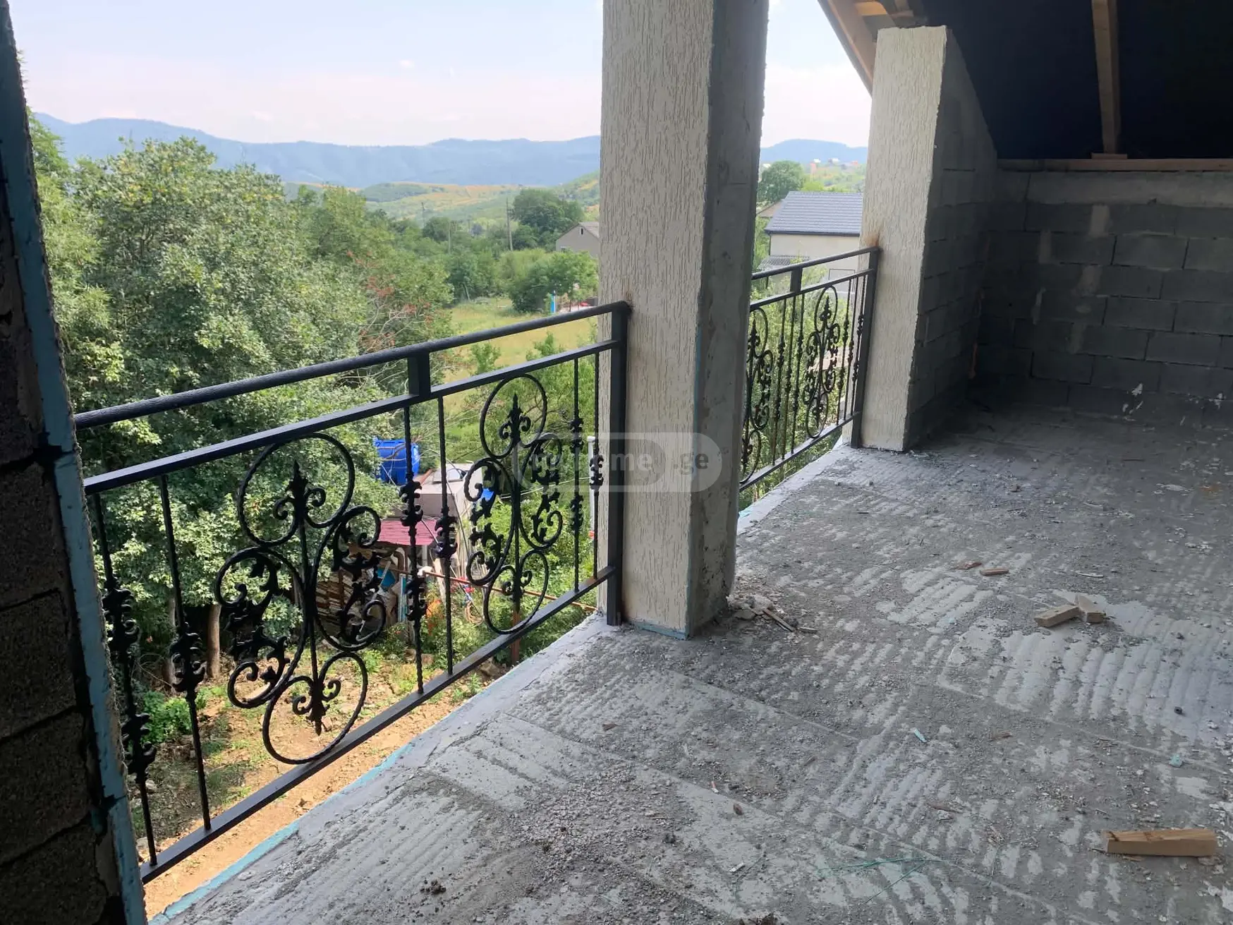 6 Room Country House For Sale view 16