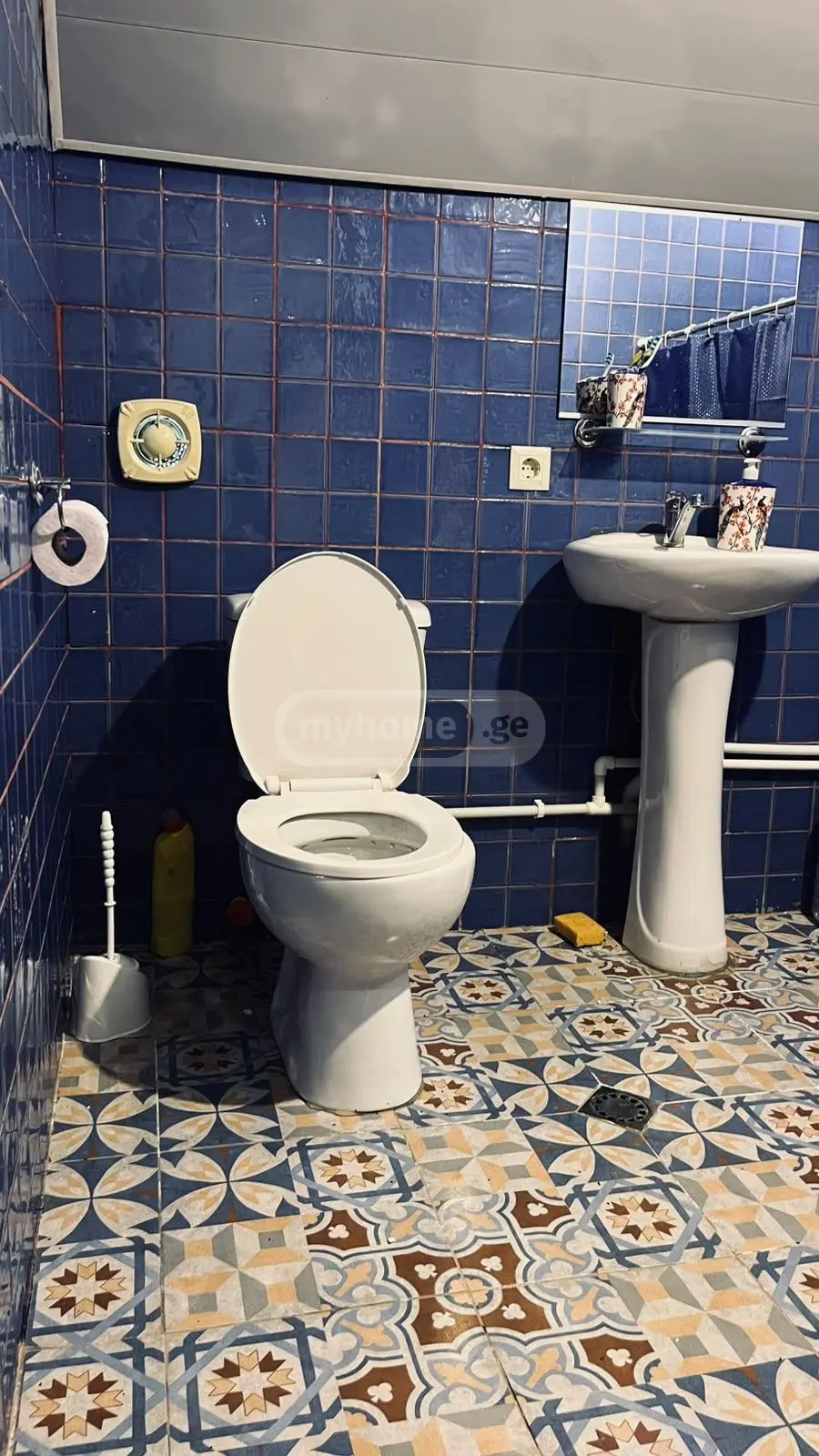 7 Room Private House For Sale view 13