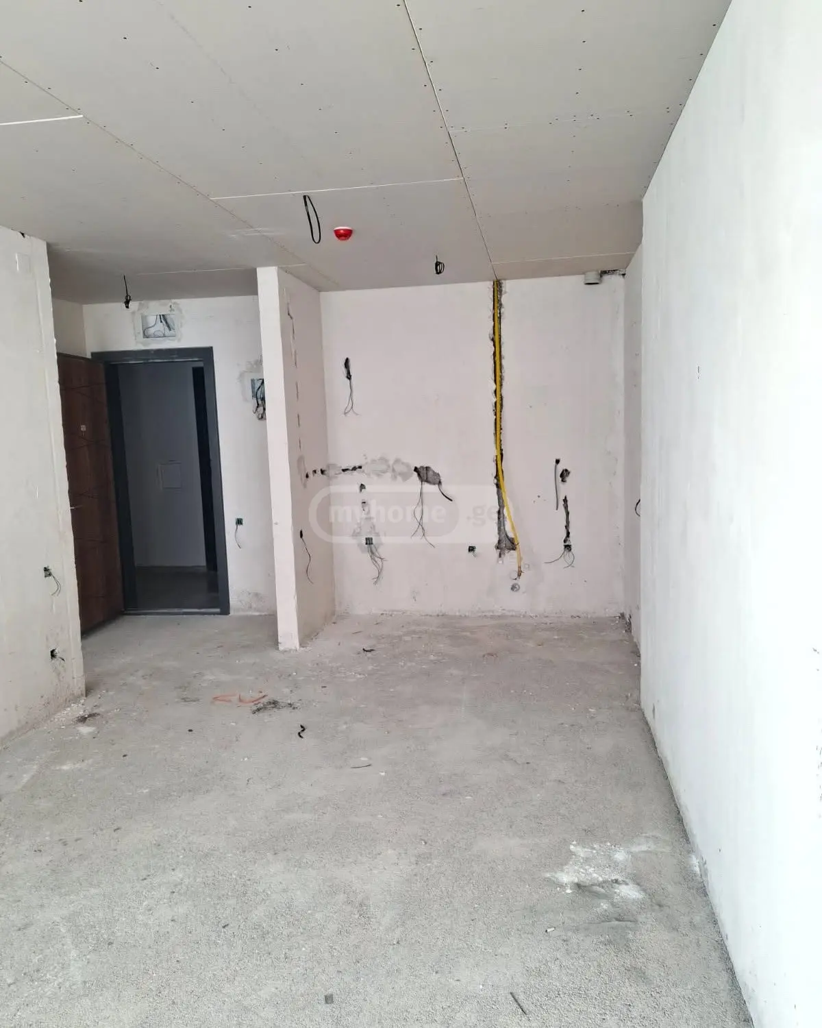 2 Room Apartment For Sale view 4