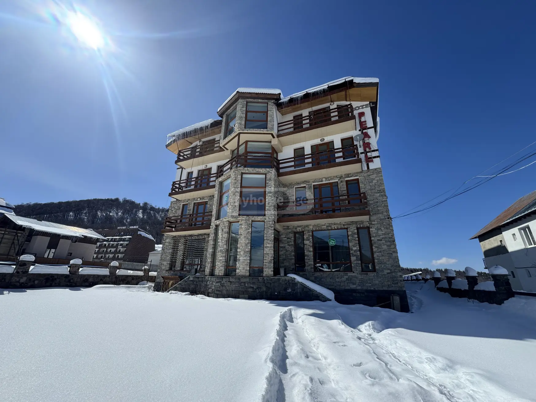 10+ Room Hotel For Sale In Bakuriani view 1