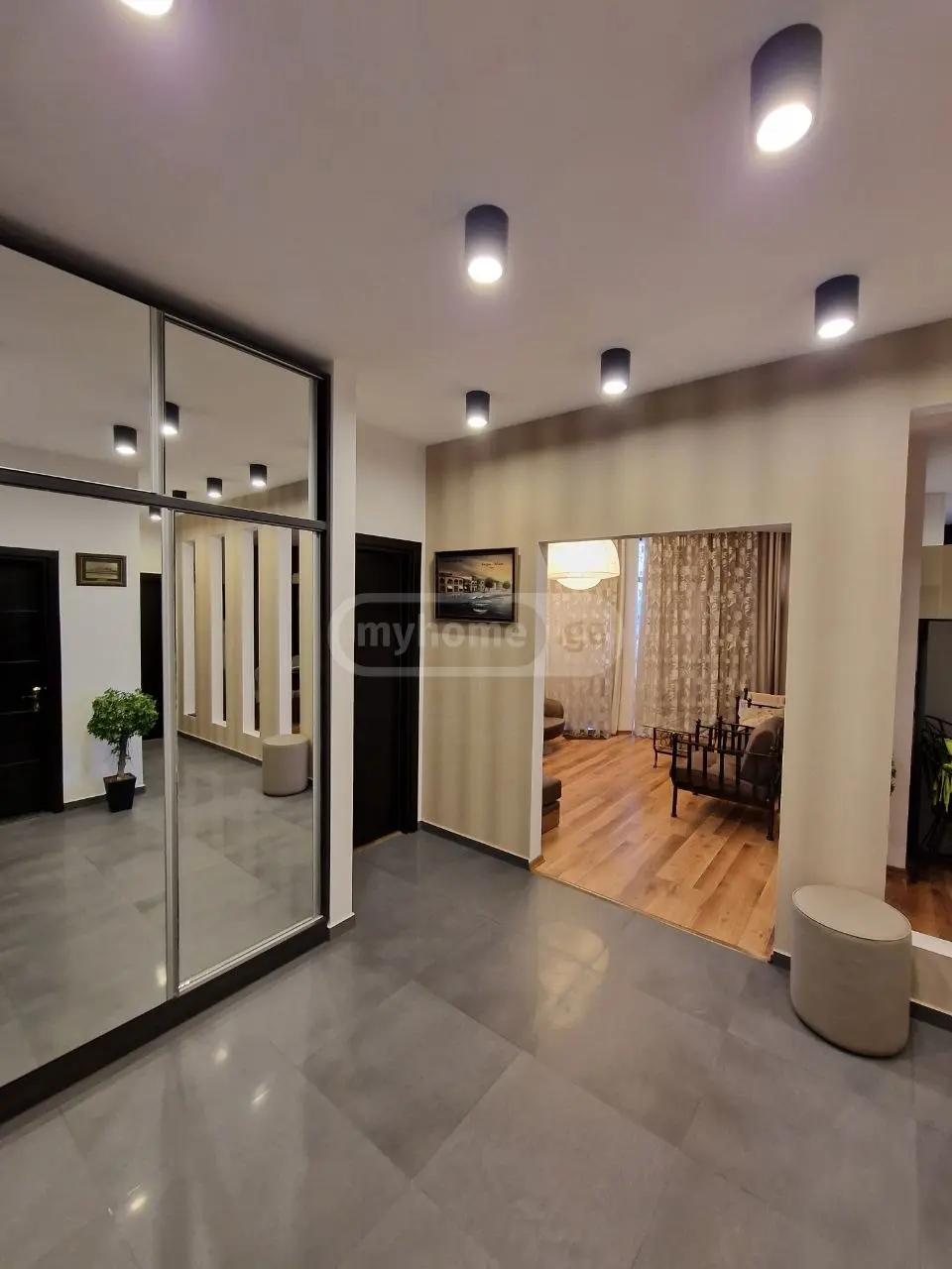 4 Room Apartment For Sale view 13