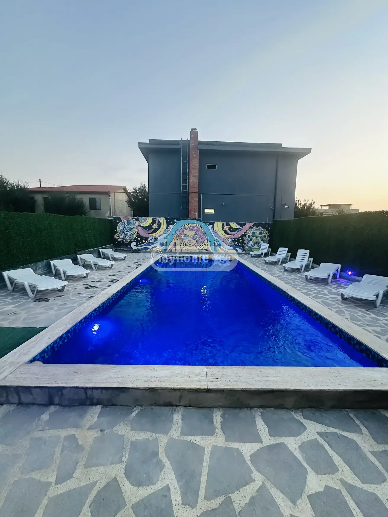 3 Room Private House Daily Rent In Chugureti view 1