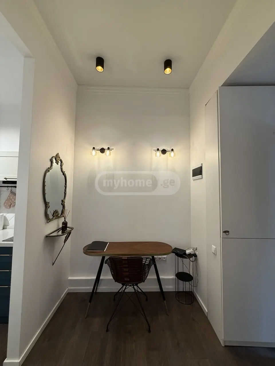 2 Room Apartment For Sale view 2