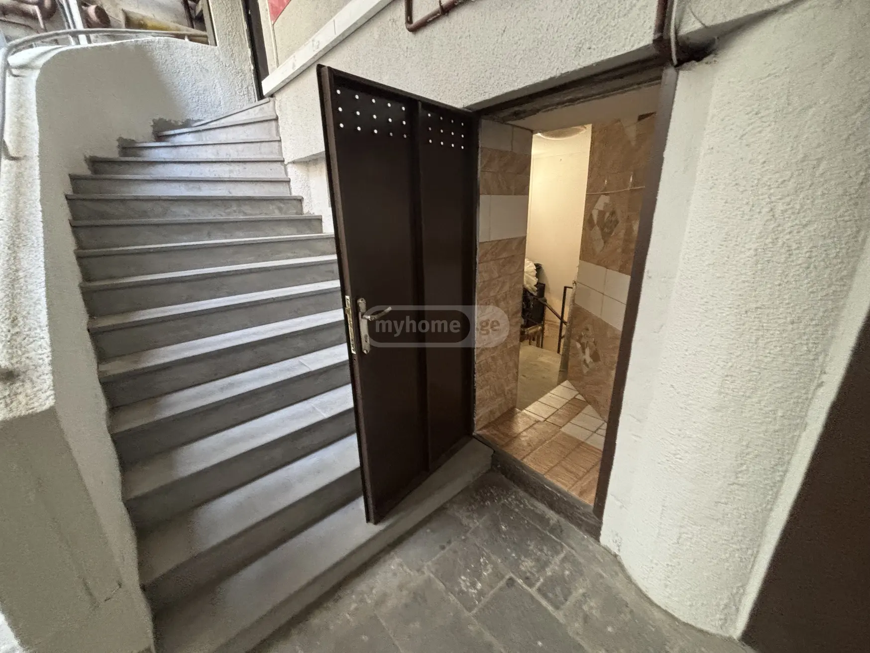 Special Commercial Area For Sale In Mtatsminda view 2