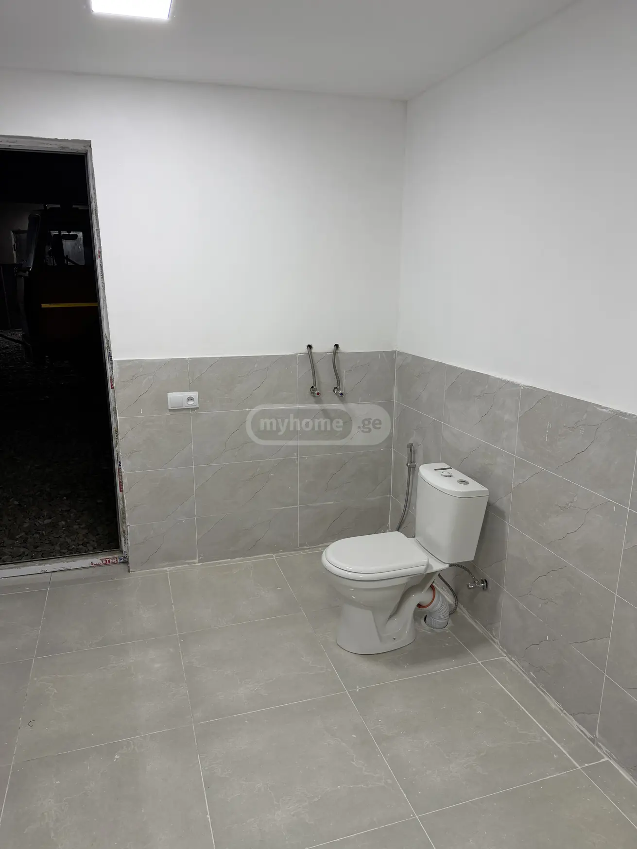 Universal Commercial Area For Rent In Samgori view 11