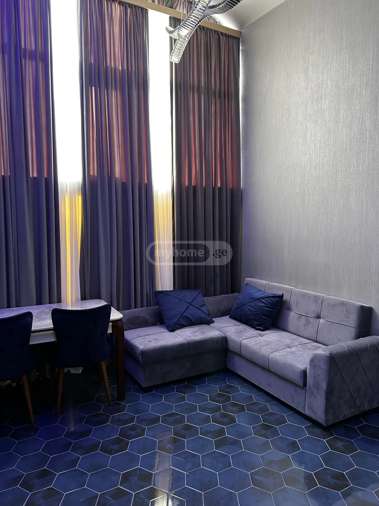 9 Room Hotel For Sale view 1