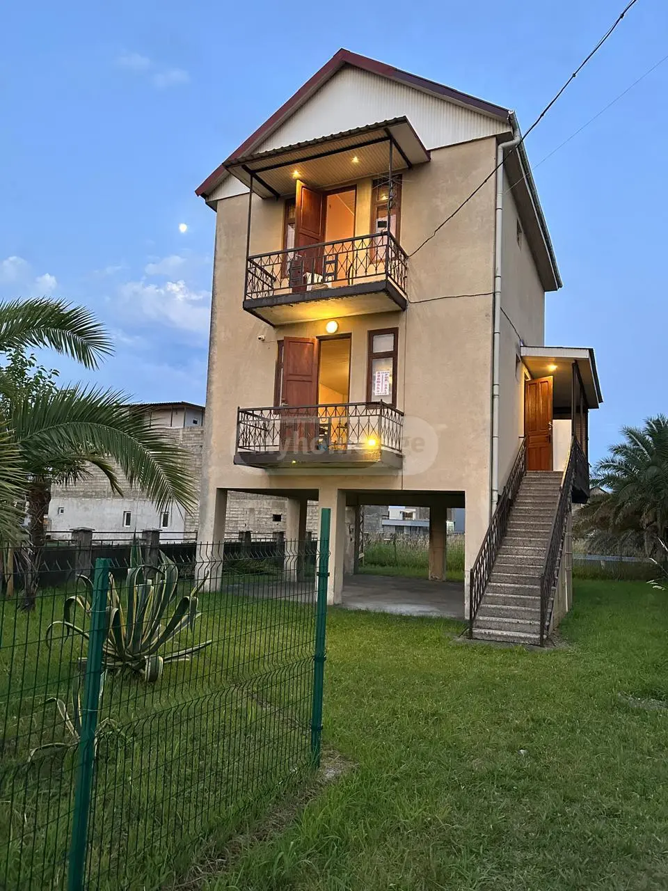 5 Room Country House For Sale view 1