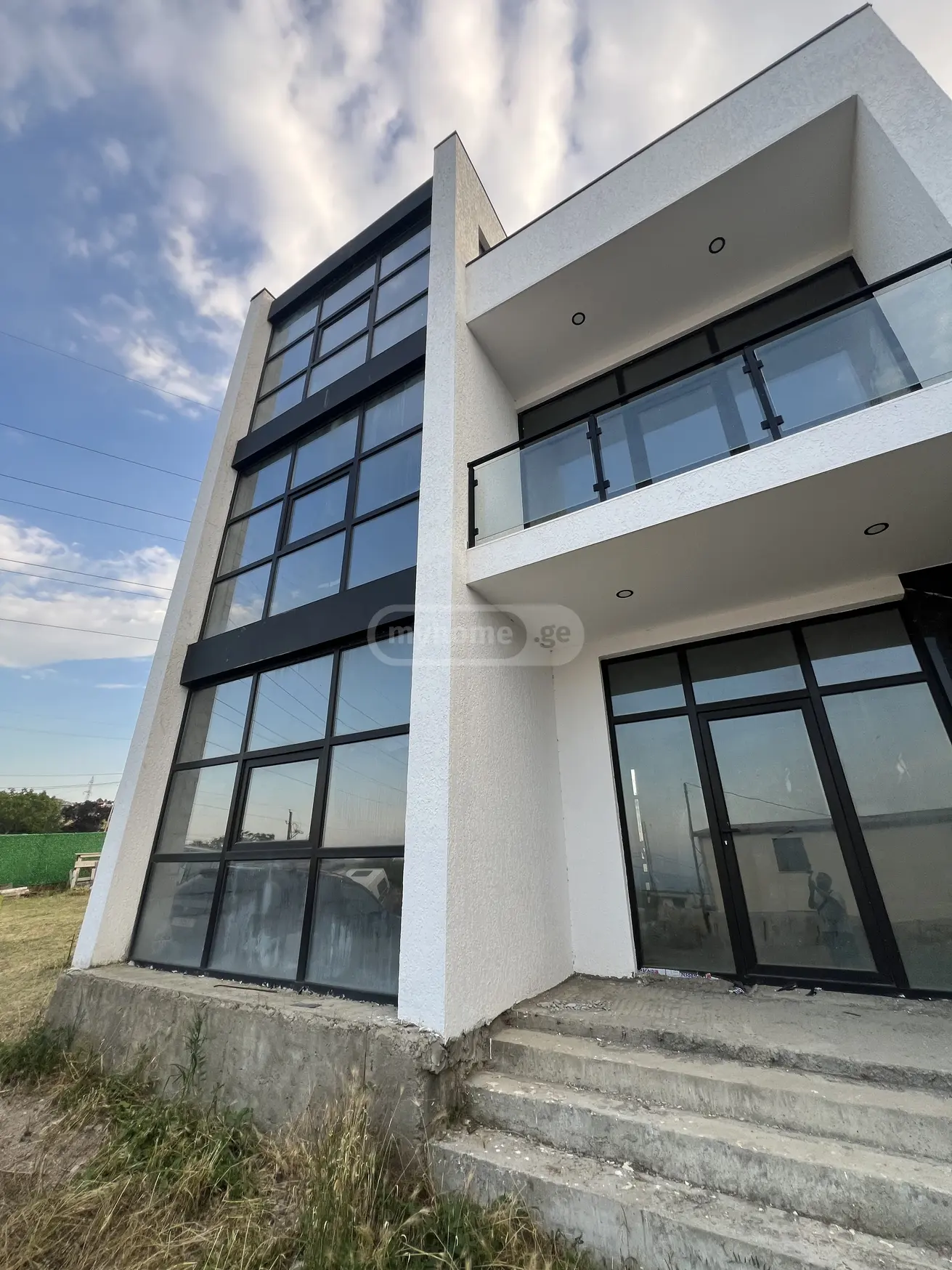 8 Room Private House For Sale view 9