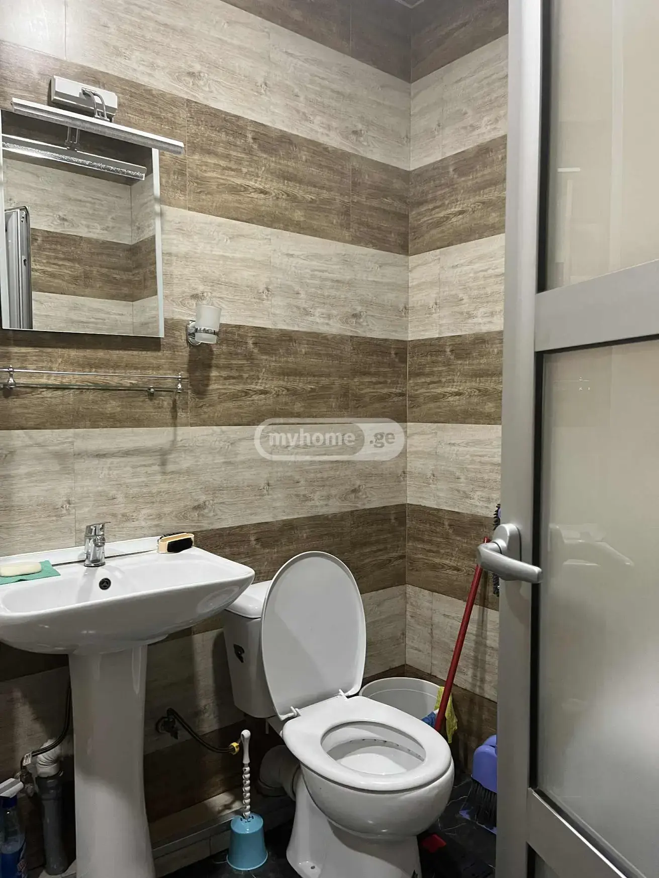 3 Room Apartment For Rent In Gldani view 6