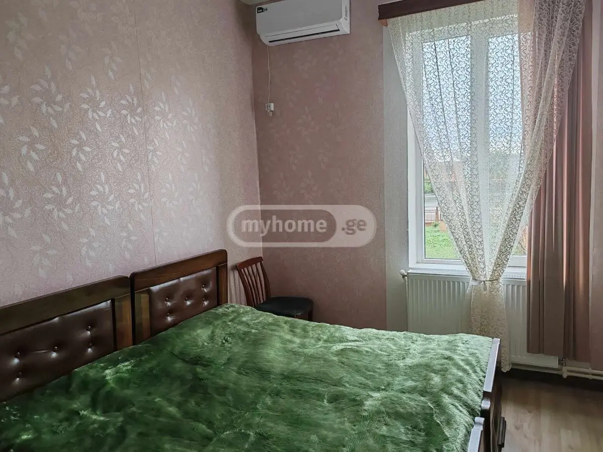 8 Room Private House For Rent In Zugdidi view 14