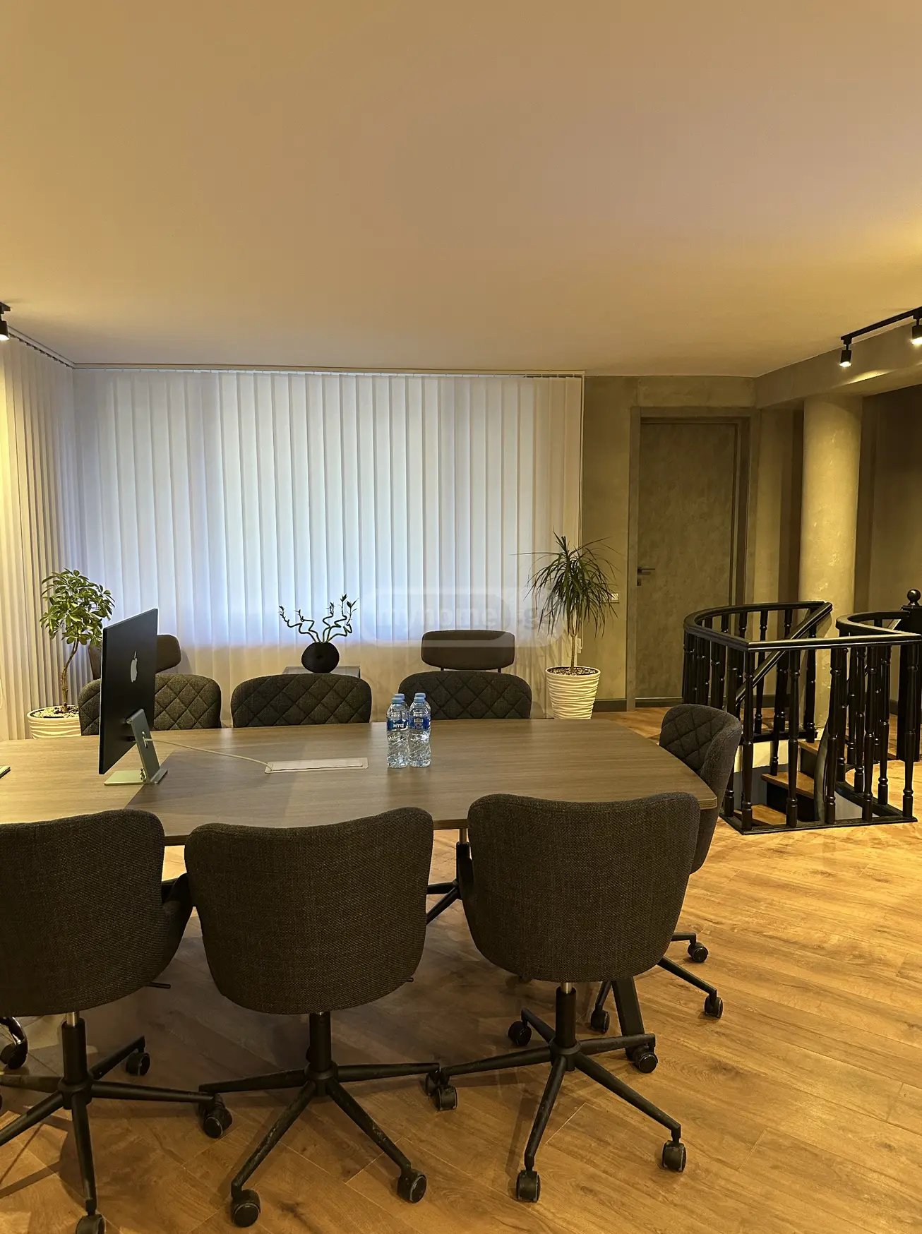 Office Commercial Area For Sale In Vake view 2