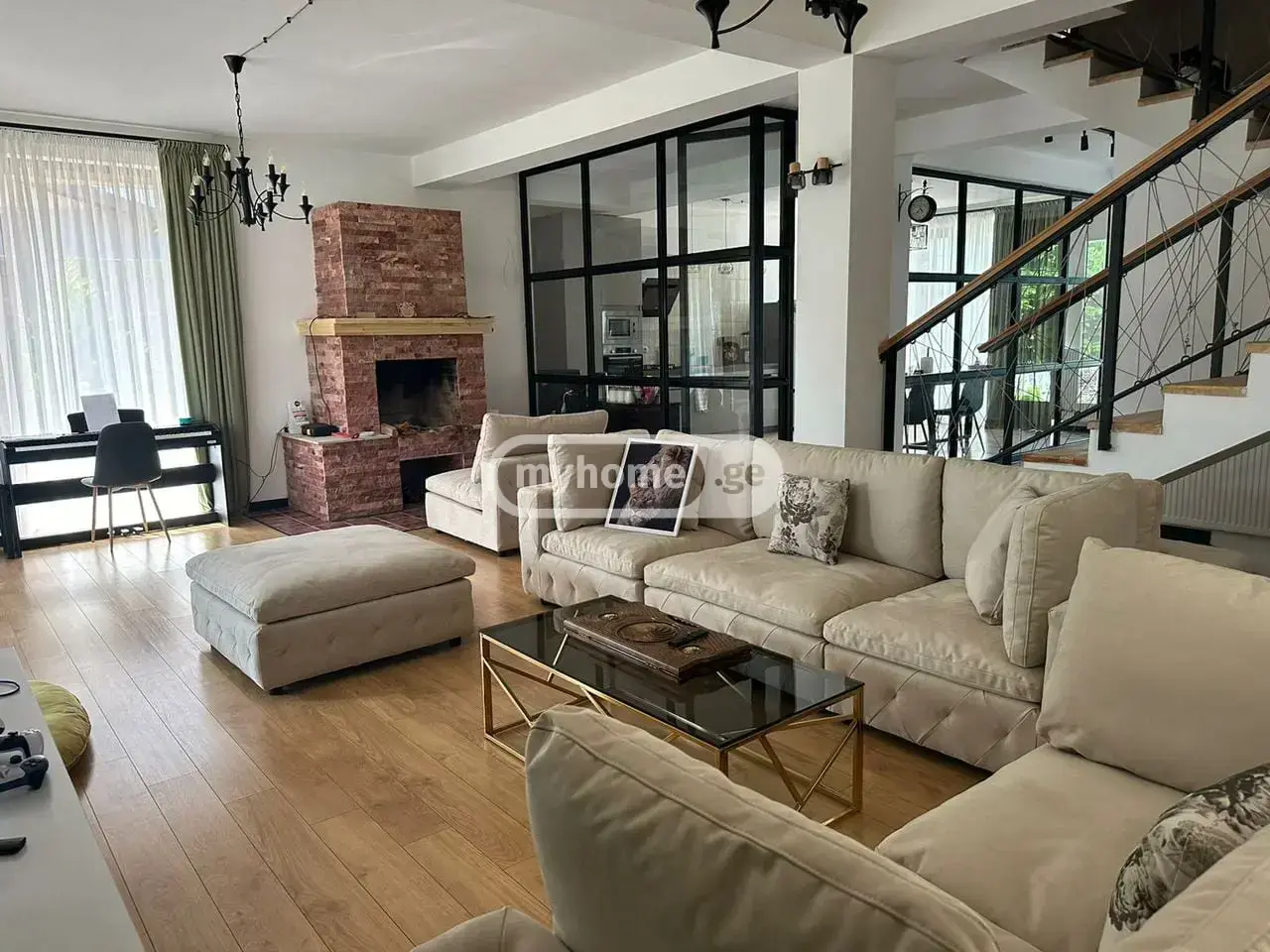 6 Room Private House For Rent In Sololaki view 2