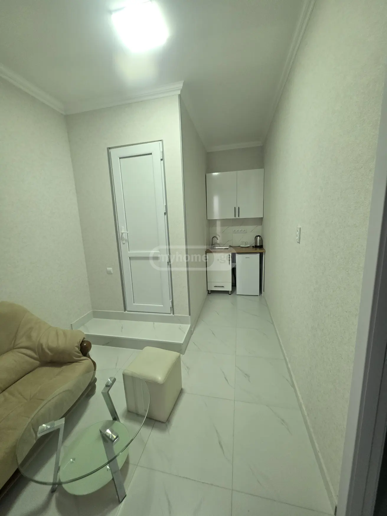 2 Room Apartment Daily Rent In Gori view 5