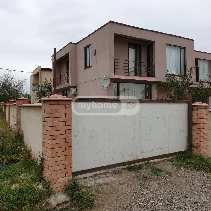 5 Room Private House For Rent In Nadzaladevi view 1