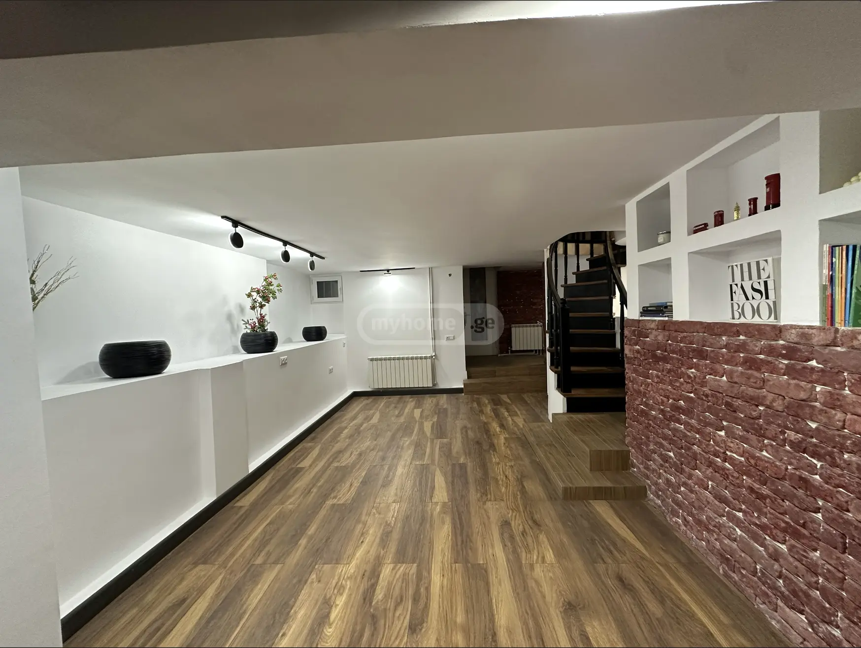 Office Commercial Area For Sale In Vake view 12