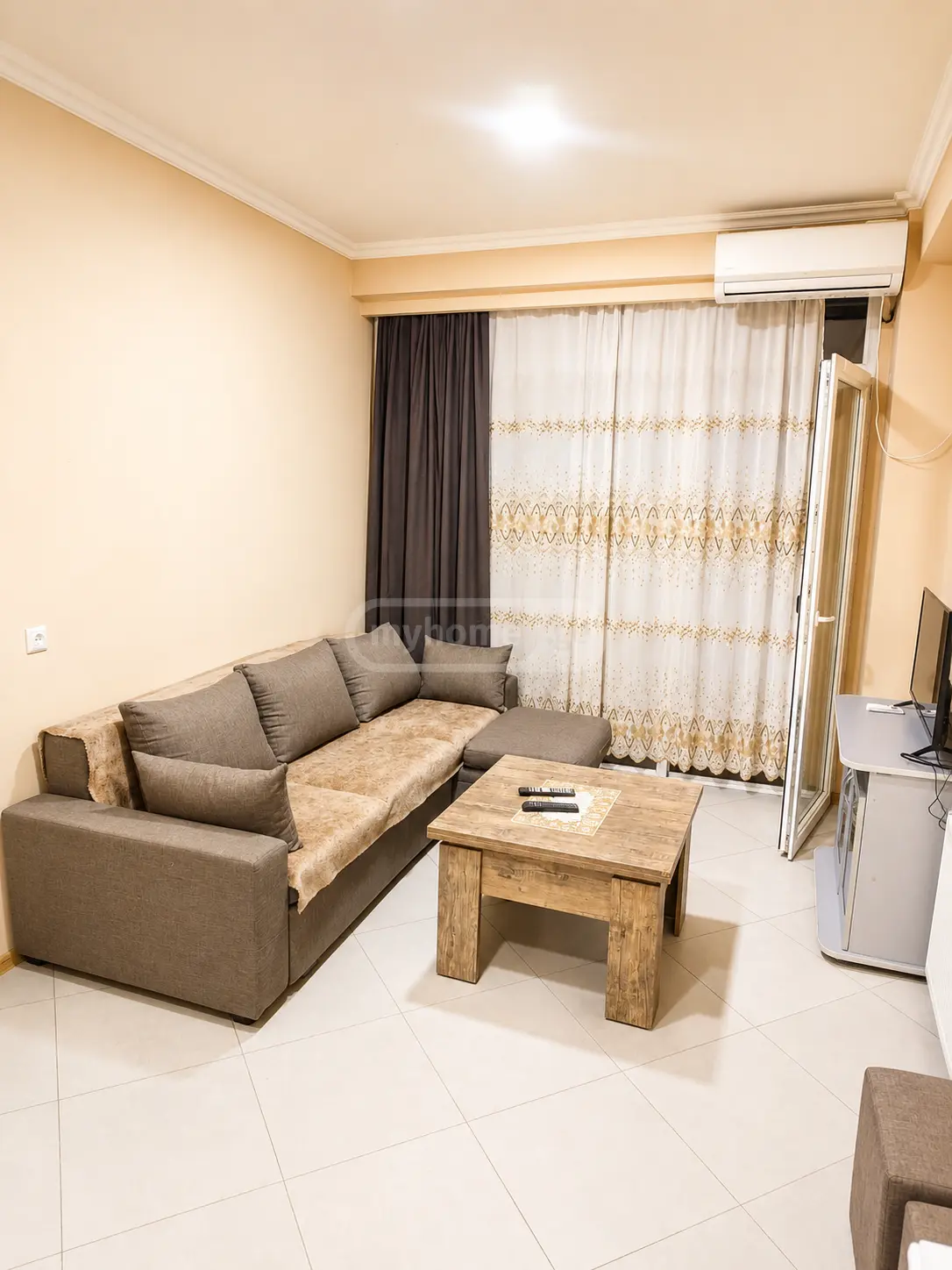 2 Room Apartment Daily Rent In Gldani view 12