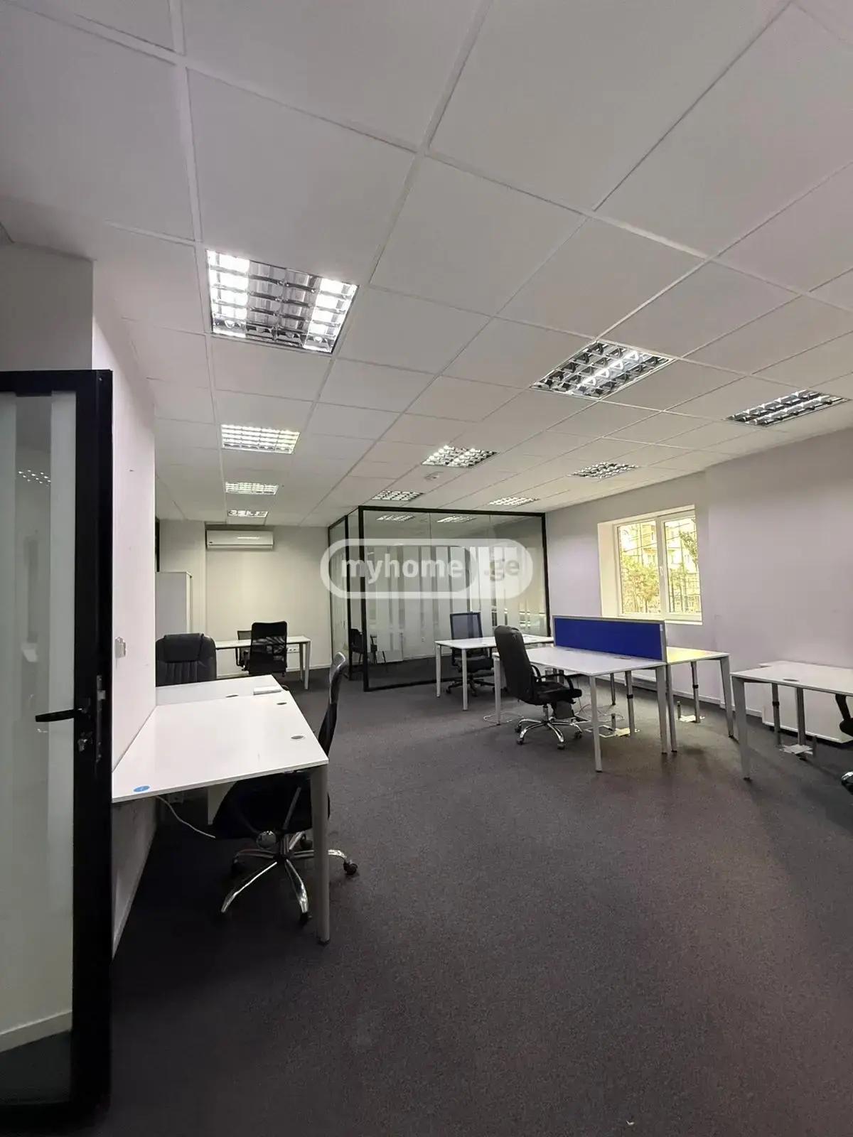 Office Commercial Area For Rent In Vera view 2
