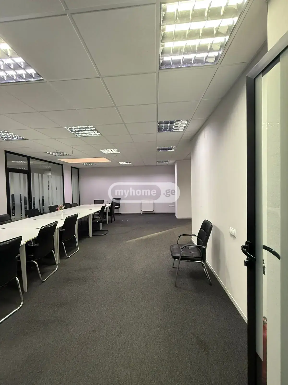 Office Commercial Area For Rent In Vera view 7