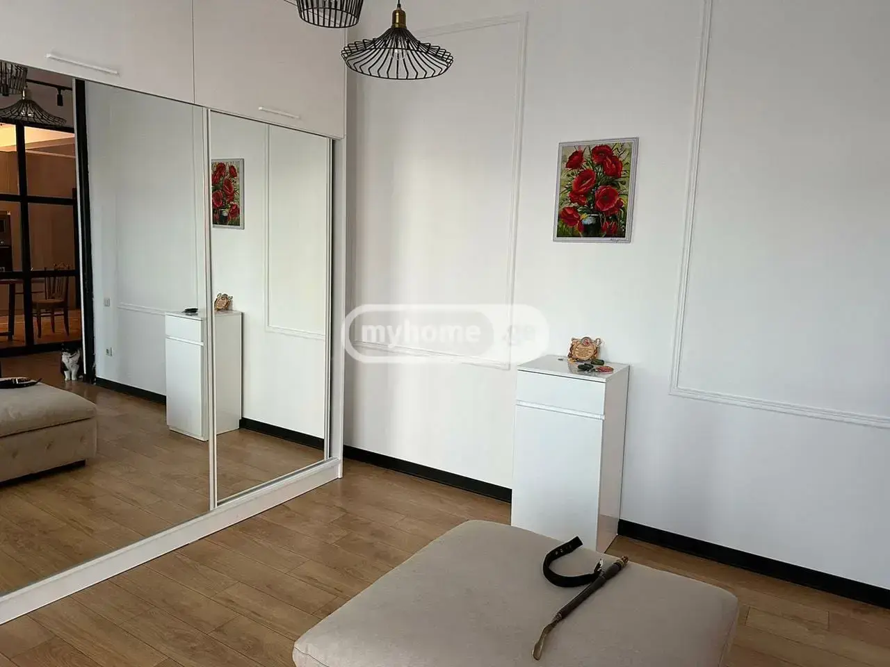 6 Room Private House For Rent In Sololaki view 5
