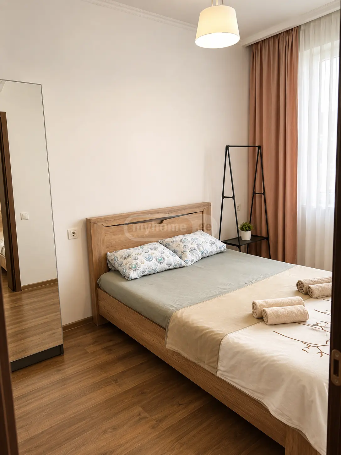 2 Room Apartment Daily Rent In Gldani view 2