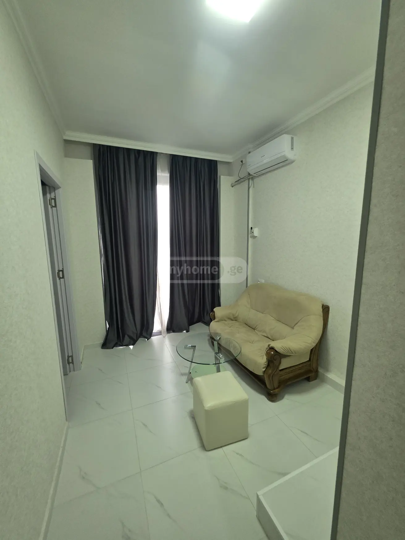 2 Room Apartment Daily Rent In Gori view 3