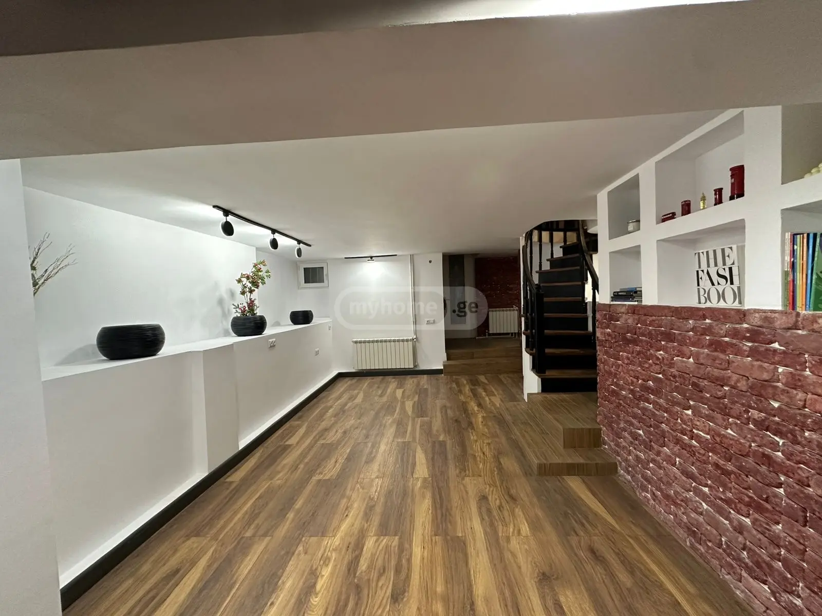 Office Commercial Area For Sale In Vake view 9