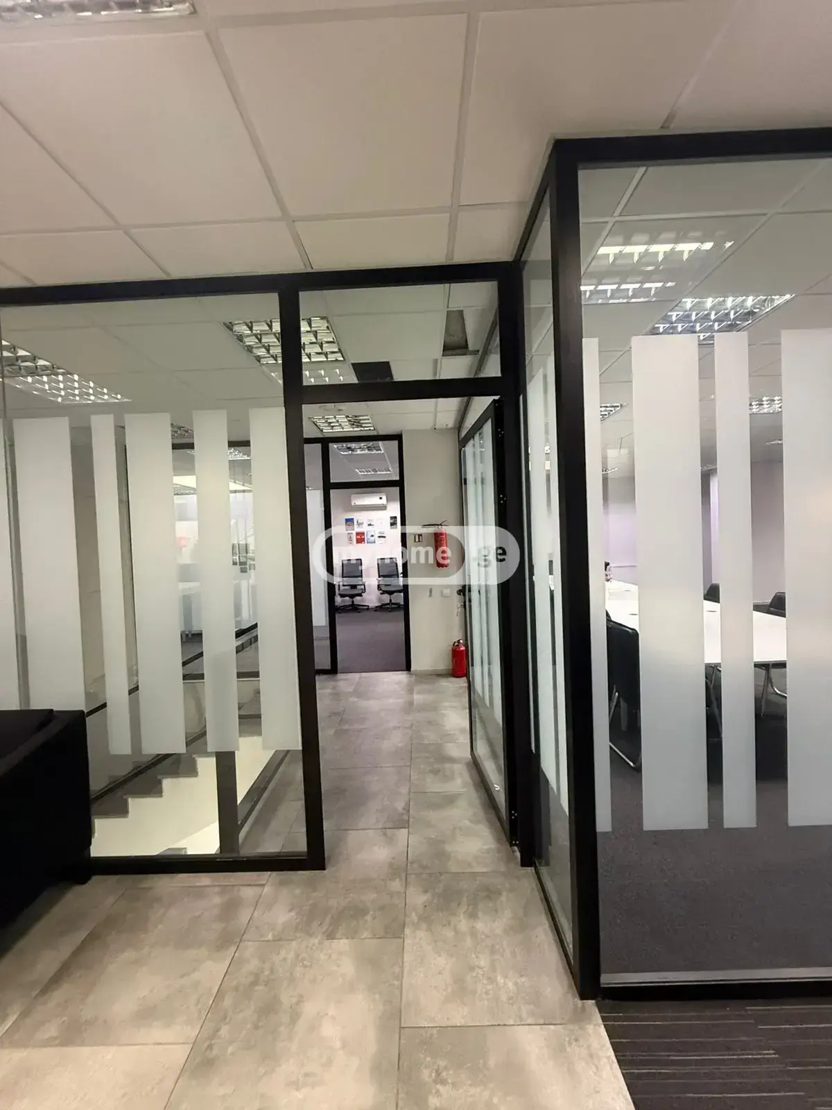 Office Commercial Area For Rent In Vera view 9