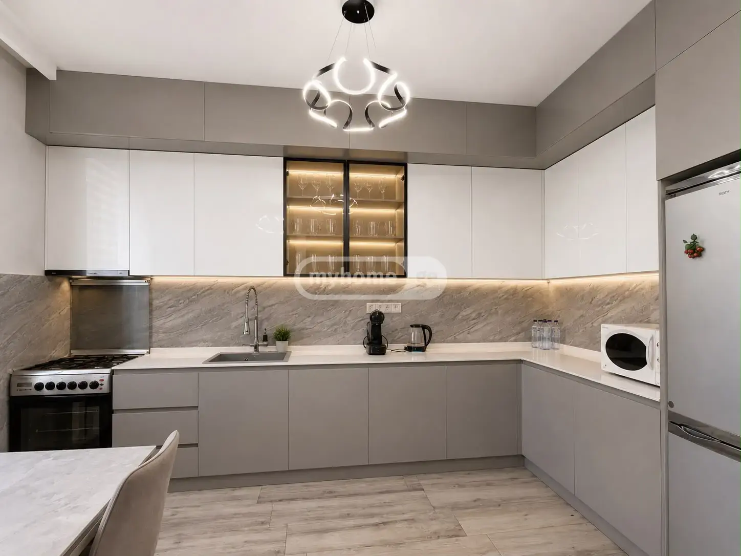 5 Room Private House For Sale view 4