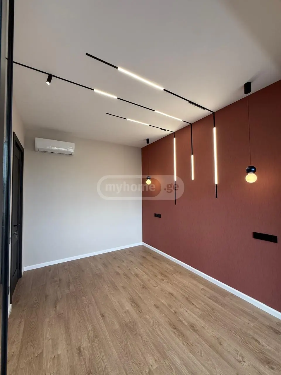 2 Room Apartment For Sale view 12