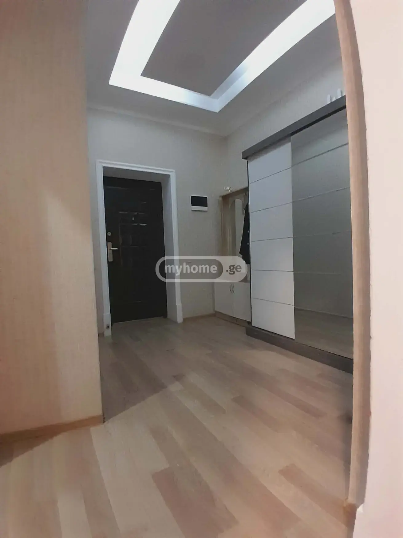 2 Room Apartment For Sale view 4