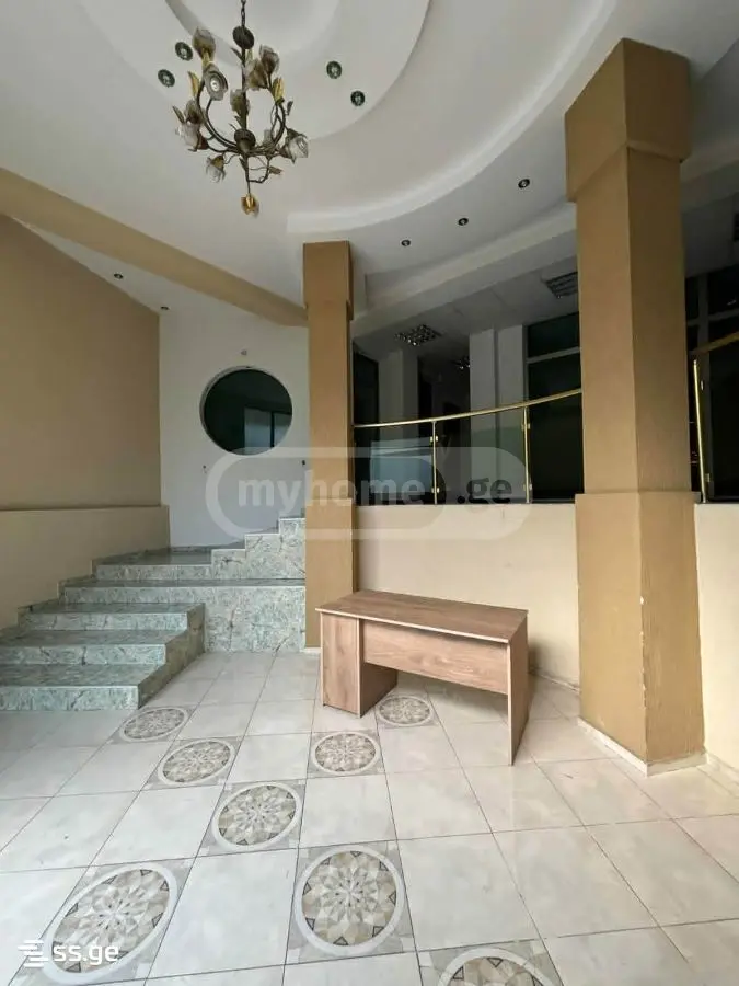 Office Commercial Area For Rent In Mtatsminda view 1