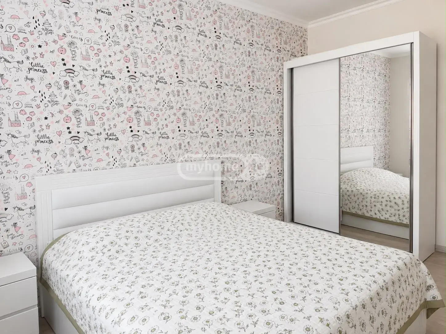 5 Room Private House For Sale view 8