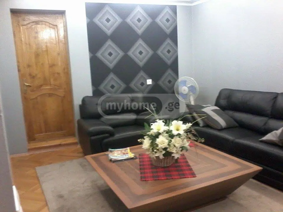 5 Room Private House For Sale view 1